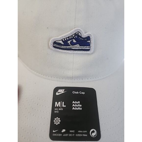 Nike Club Unstructured Dunk Low Patch Cap Adult Size M/L White Blue Dunk NWT - Picture 1 of 6